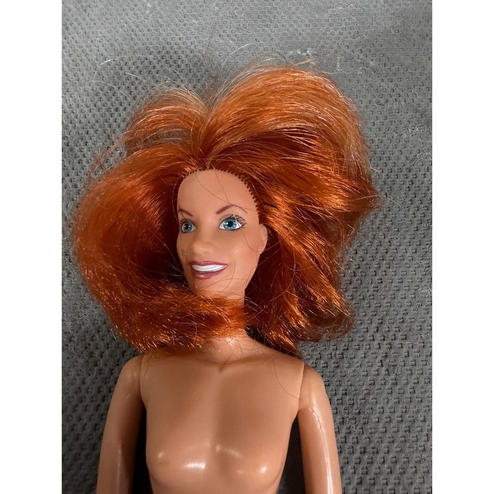 Vintage 1997 GTI Red Hair Fashion Doll Star Back Tattoo Blue Eyes Articulated